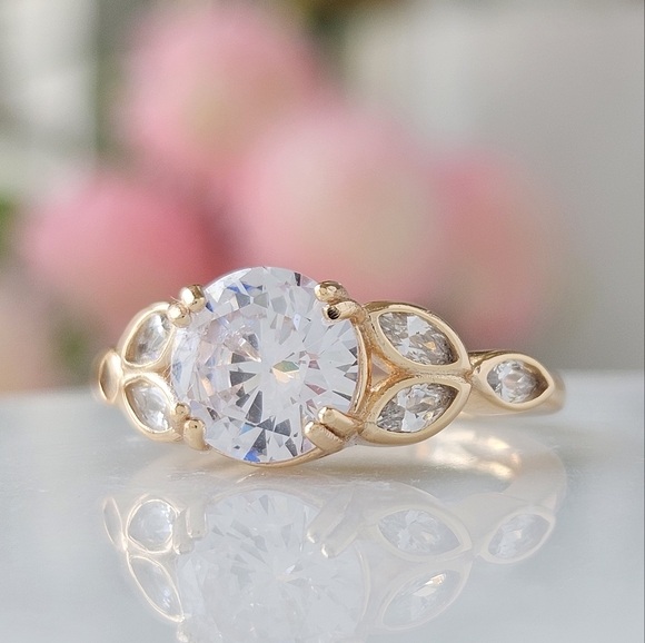 Gold Ring ring, Charmed Aroma, 925 Sterling Silver finished in 10k gold - Picture 3 of 5